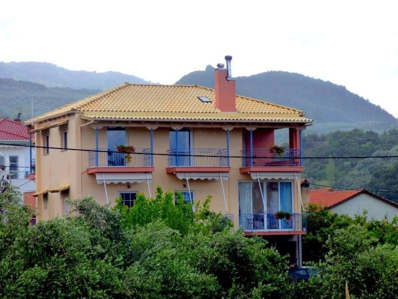 Αλκυονη Διαμερισματα Hotel Paralia Vrachou Buitenkant foto
