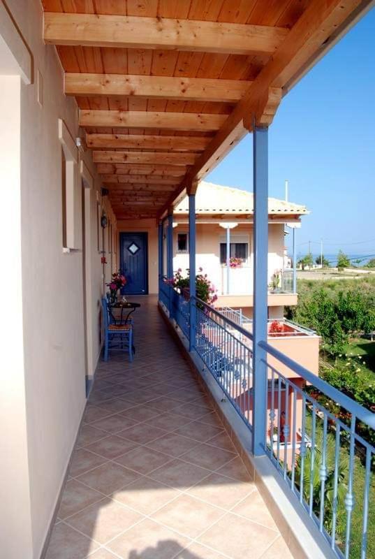 Αλκυονη Διαμερισματα Hotel Paralia Vrachou Buitenkant foto
