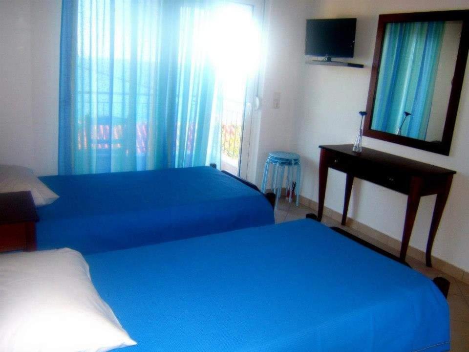 Αλκυονη Διαμερισματα Hotel Paralia Vrachou Buitenkant foto