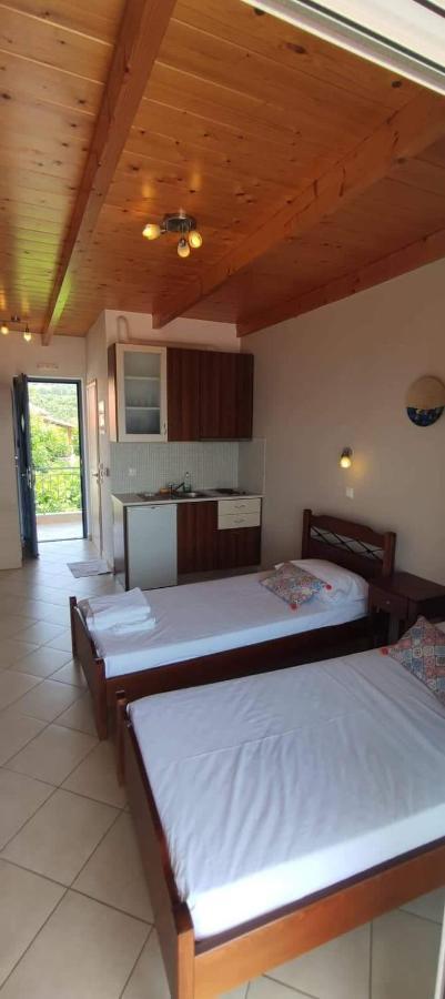 Αλκυονη Διαμερισματα Hotel Paralia Vrachou Buitenkant foto
